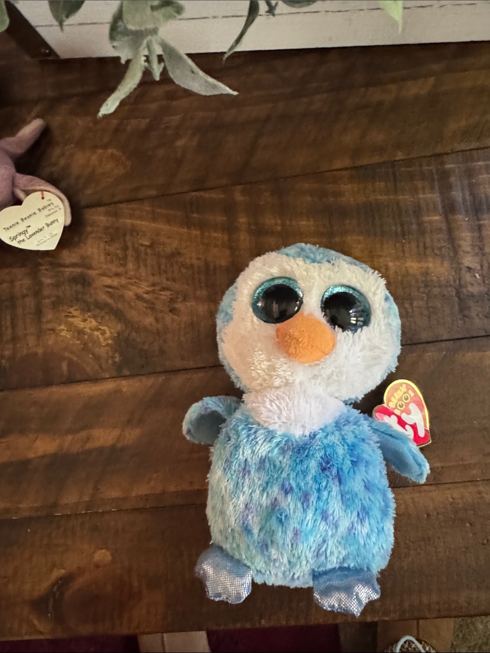 Beanie Baby - Ty “ICE CUBE” Blue and White Penguin Plush with Sparkly Eyes